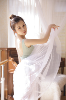 和上司女部长出差完整版免费观看